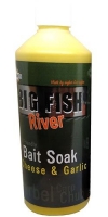 Ароматизатор DYNAMITE BAITS Big Fish River Bait Soak Cheese & Garlic, 500ml